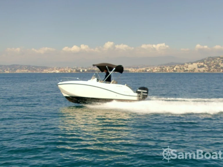 Noleggio a Antibes – Quicksilver Activ 535 Open su SamBoat
