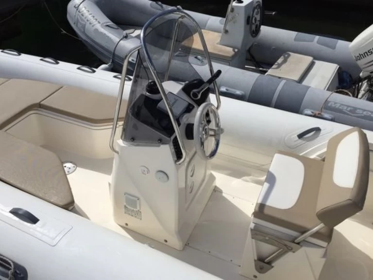 Noleggio Gommone con o senza skipper Capelli a Saint-Georges-de-Didonne