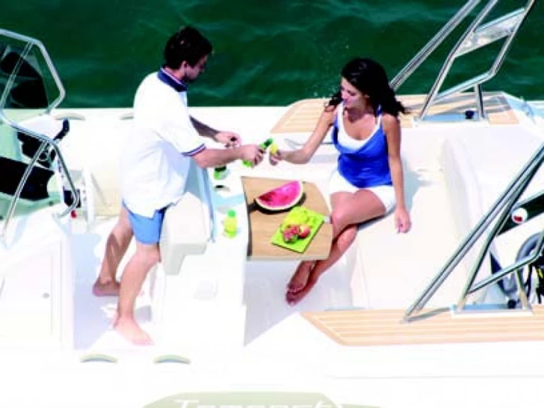 Gommone a noleggio a Propriano al miglior prezzo