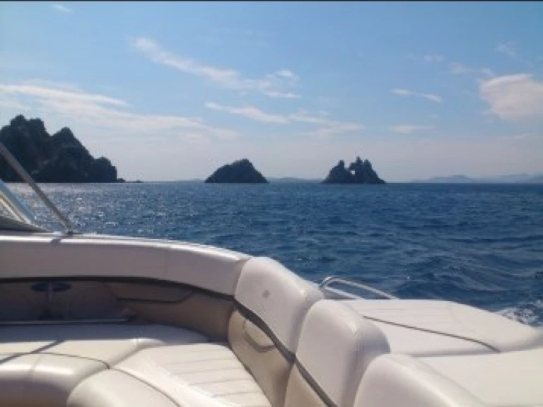 Four Winns Horizon da affittare a  Le Bourget-du-Lac