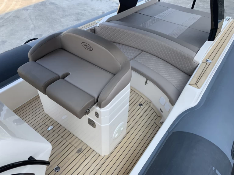 Noleggio Gommone a Port Grimaud – Black by 3BBB 10.0 II