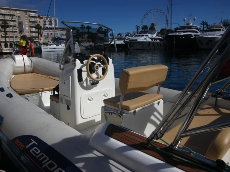 Noleggio barche Capelli Tempest 626 a Saint-Raphaël su Samboat
