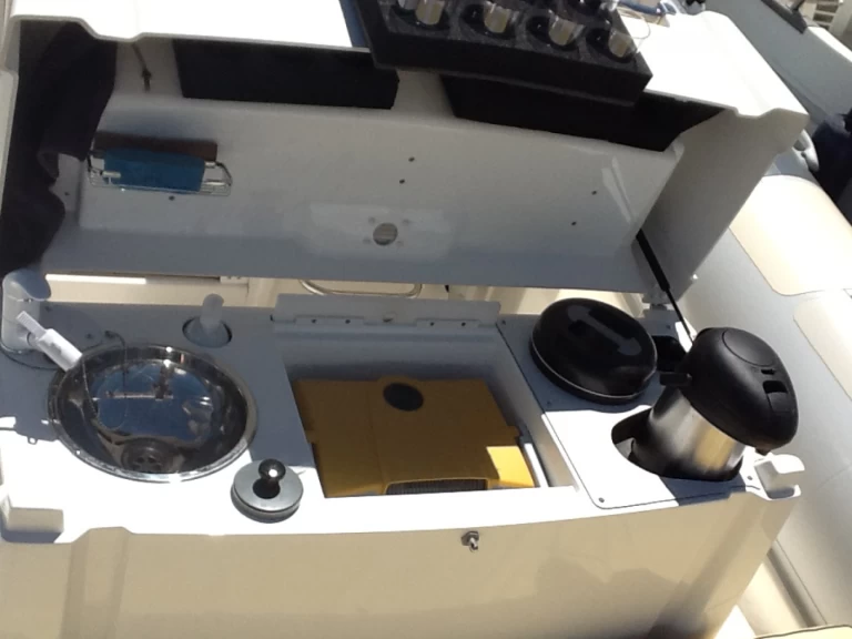 Gommone a noleggio a Palavas-les-Flots al miglior prezzo