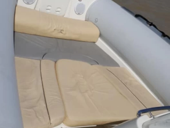 Noleggiare una Kelt Sea Hawk 285 a Palavas-les-Flots