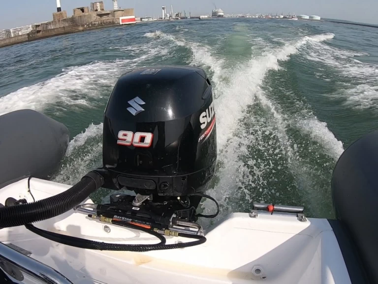 Falcon 575 SR da affittare a  Le Havre