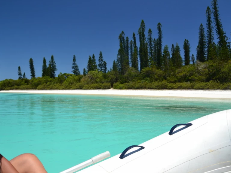 Catamarano a noleggio a Nouméa al miglior prezzo