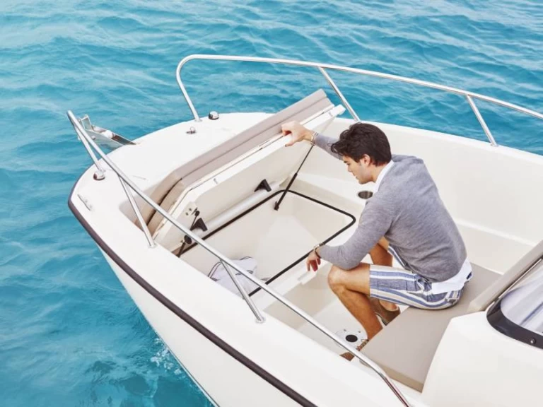 Noleggio barche Mahón economico Quicksilver 675 Activ Open