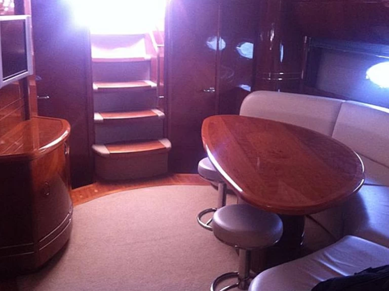 Noleggio Yacht di lusso con o senza skipper Princess a Mahón