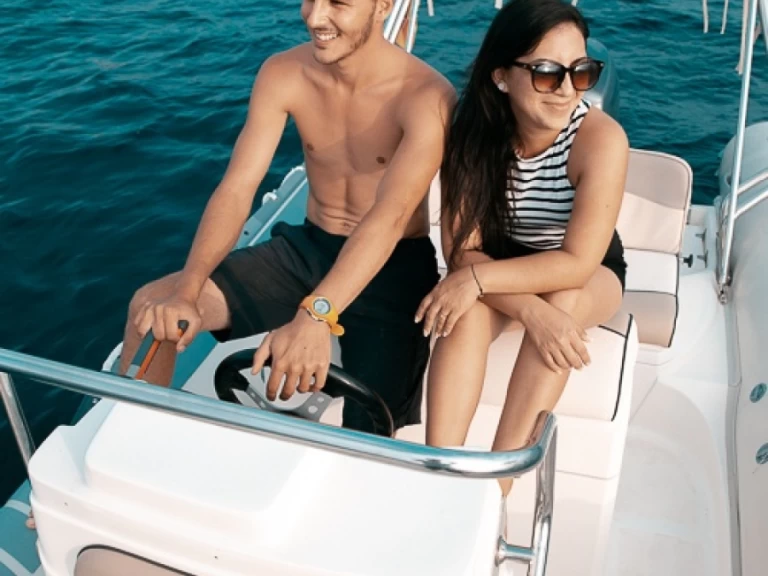 Noleggio a Roses – Lomac Lomac 600 IN su SamBoat