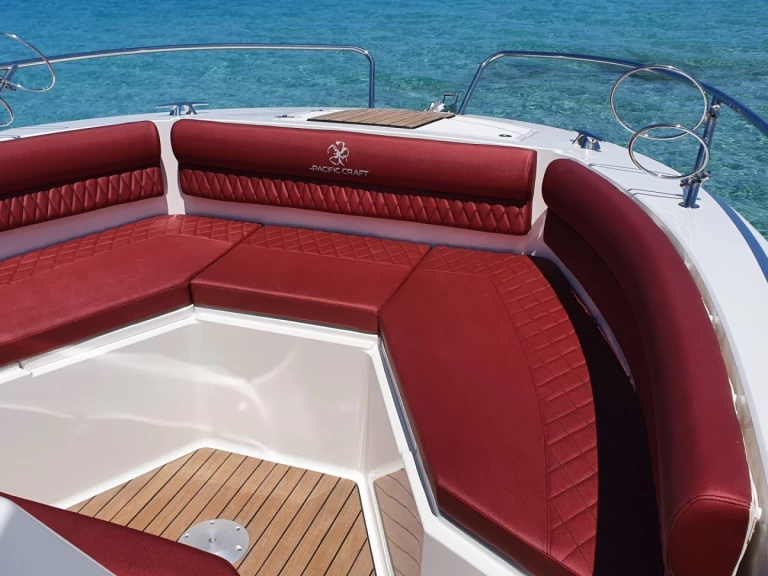 Noleggio barche San Fiorenzo economico Pacific Craft 750 Open