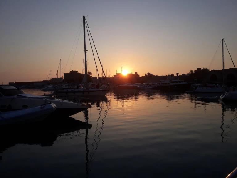 Noleggio Barca a vela con o senza skipper Caroff a Sciacca