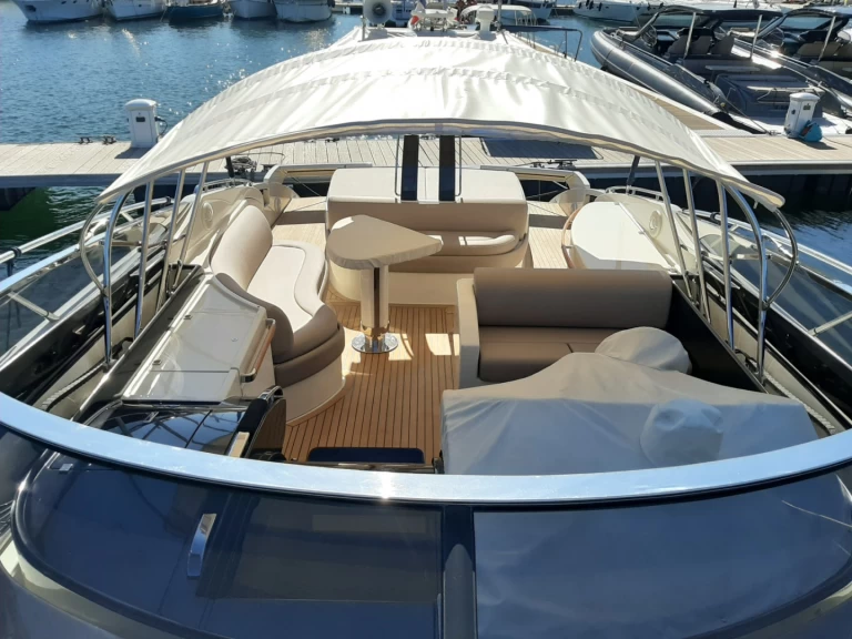 Riva RIVALE 52 da affittare a  Porto-Vecchio