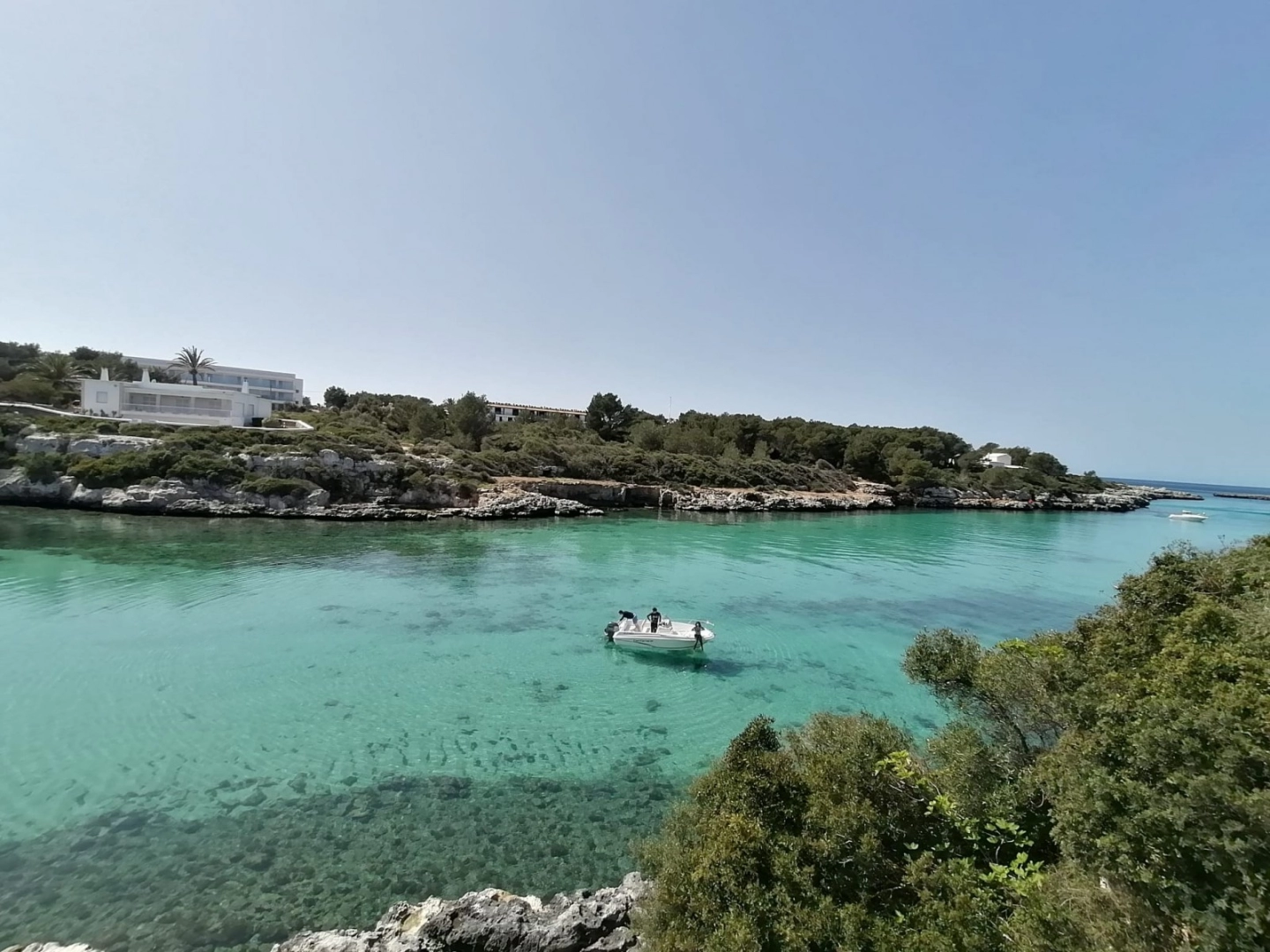 Noleggio barche Jeanneau Cap Camarat 5.1 Style a Ciutadella de Menorca su Samboat