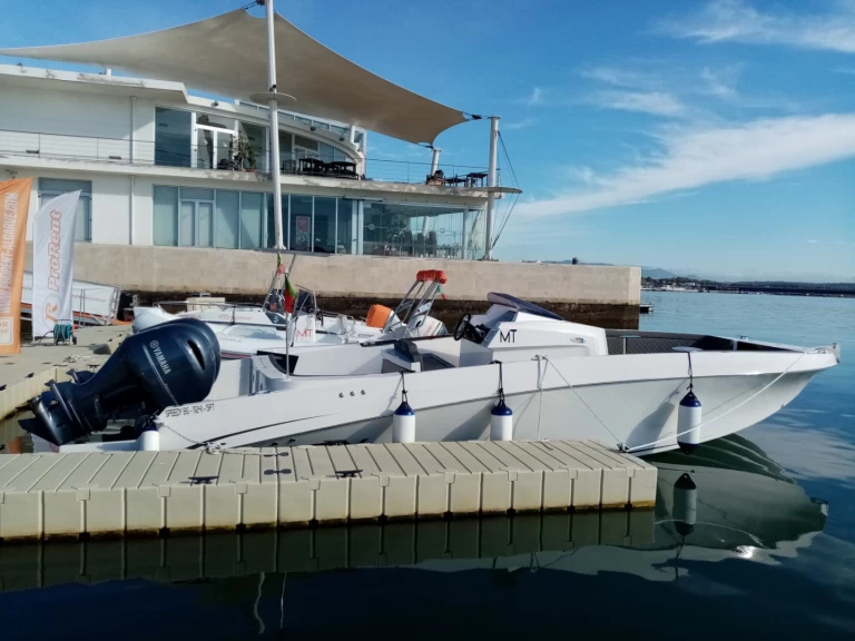 Noleggio barche Pacific Craft Pacific Craft 27 RX a Portimão su Samboat