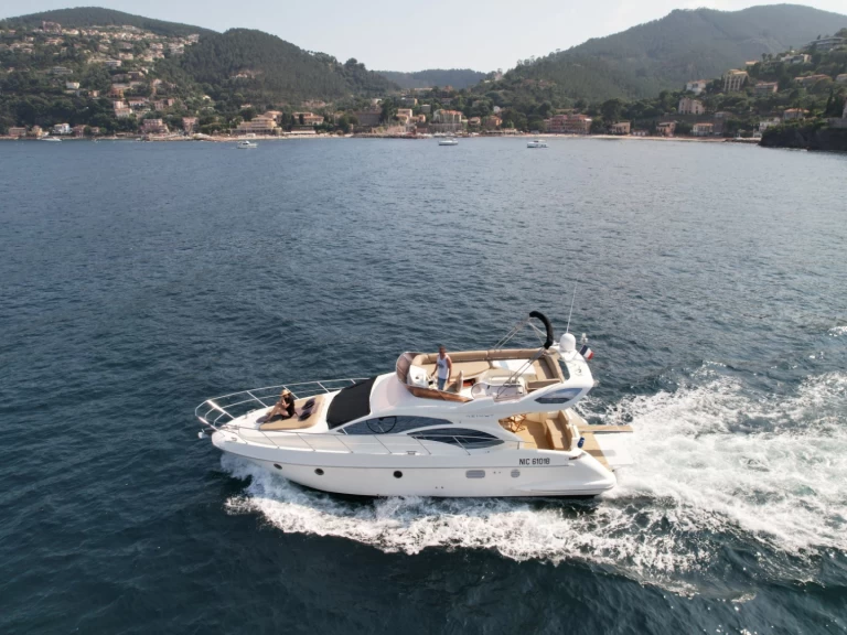 Noleggio barche Mandelieu-la-Napoule economico Azimut 43 Fly
