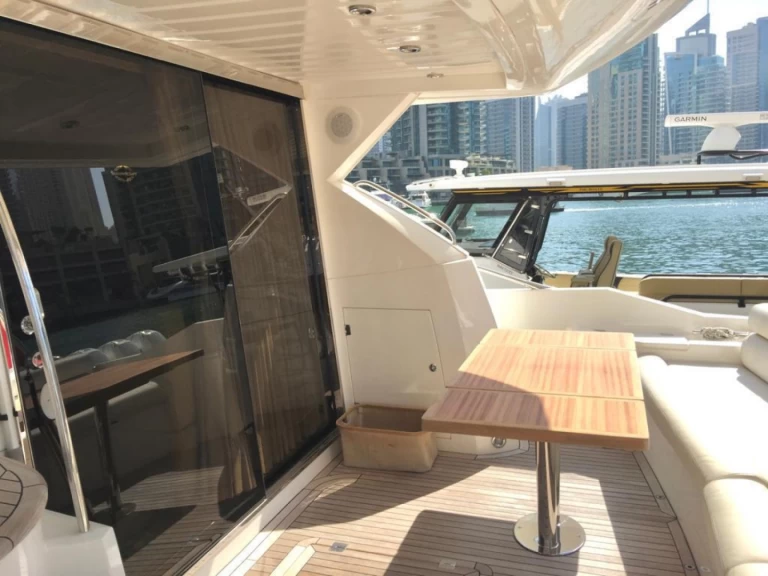 Noleggio barche Sunseeker Manhattan 52 a Cannes su Samboat
