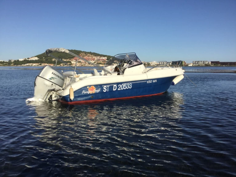 Noleggio Barca a motore con o senza skipper Pacific Craft a Sète