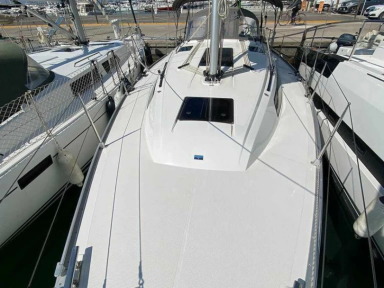 Barca a vela a noleggio a Getxo al miglior prezzo