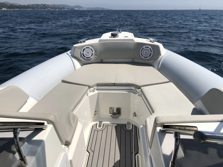 Noleggio barche Marlin Boat Marlin Boat 24SR FB a Port Grimaud su Samboat