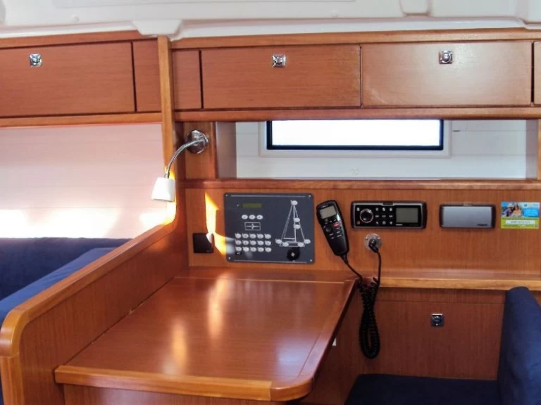 Noleggio Barca a vela a Pola – Bavaria Cruiser 41