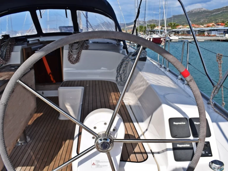 Noleggiare una Bavaria Cruiser 46 a Castelli