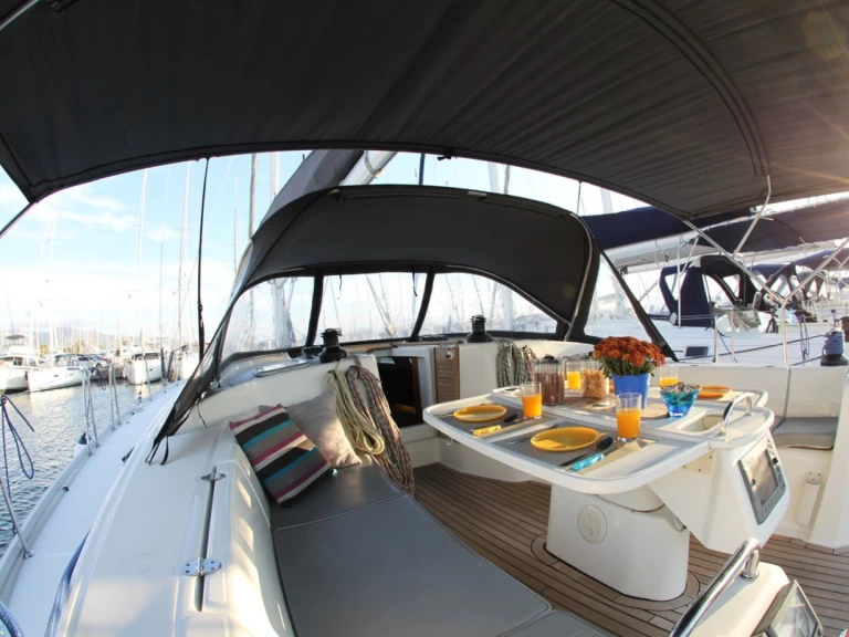 Bénéteau Cyclades 50.5 da affittare a  Álimos