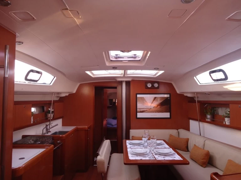 Noleggio barche Álimos economico Oceanis 43