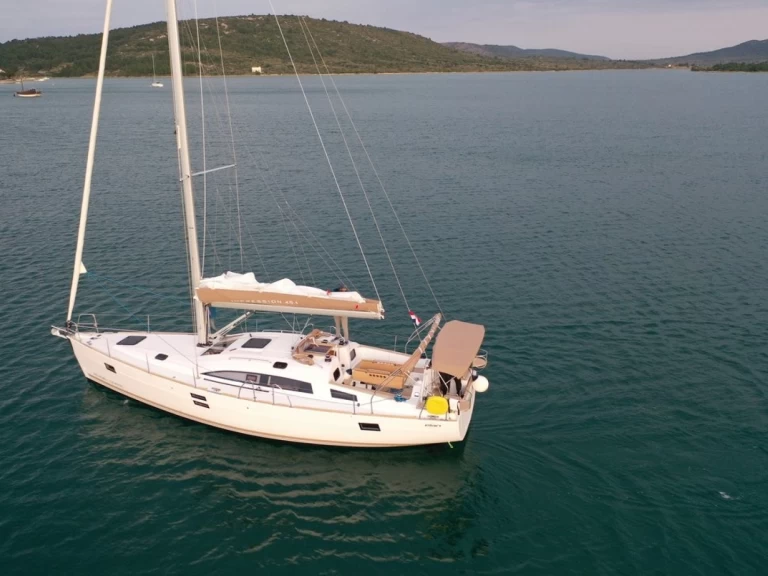 Noleggio barche Elan Impression 45.1 a Pirovac su Samboat