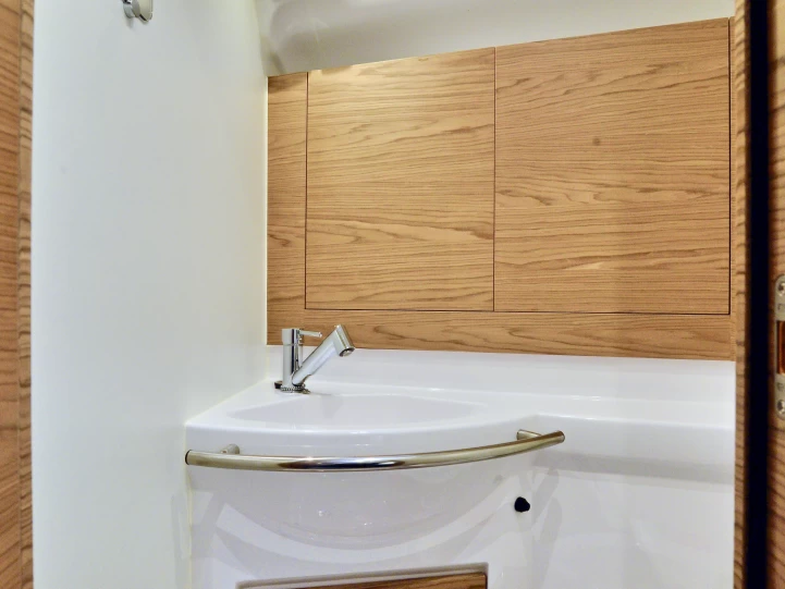 Noleggio barche Elan Impression 40 a Sebenico su Samboat