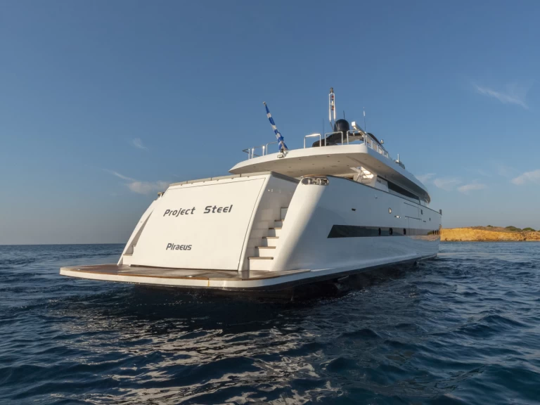 Noleggio barche Álimos economico Bugari 100 - 5 + 2 cab.