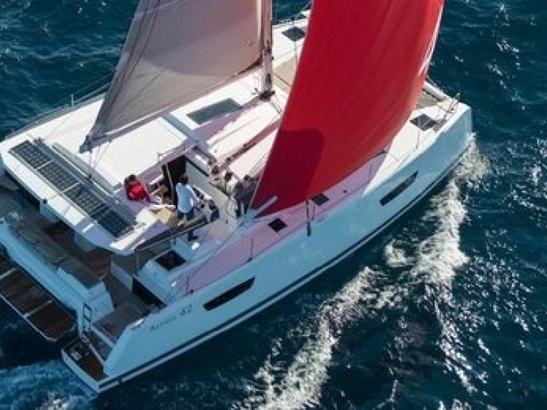 Noleggio barche Fountaine Pajot Astrea 42 a Rogosnizza su Samboat