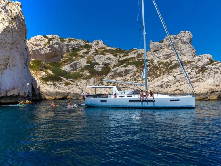 Barca a vela a noleggio a Seget Donji al miglior prezzo
