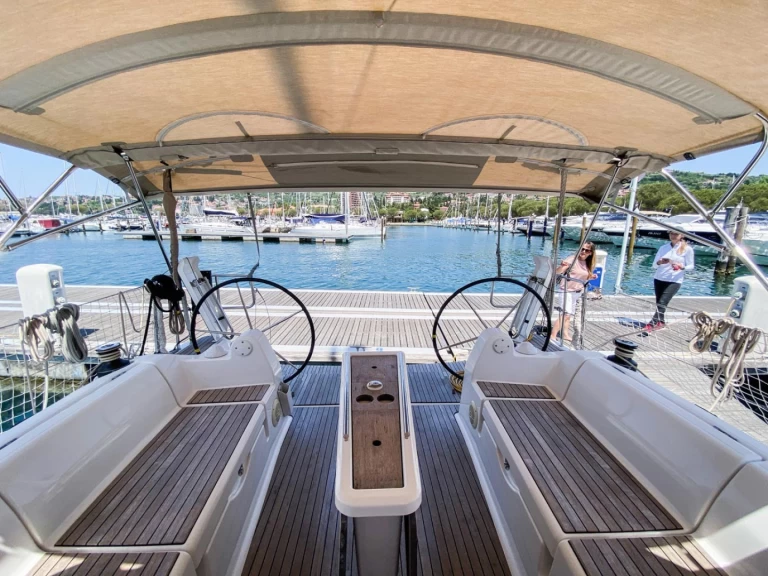 Noleggiare una Dufour Dufour 382 Grand Large a Portorose