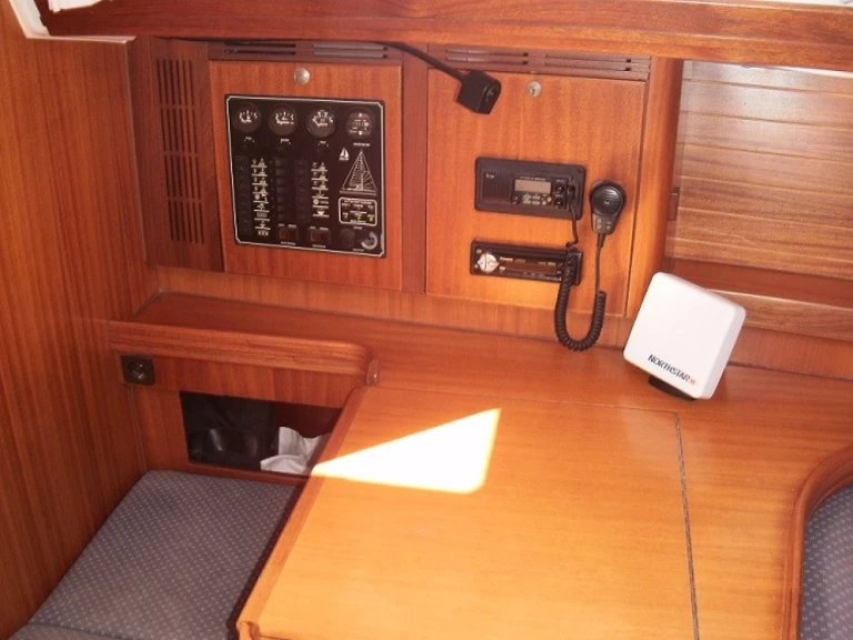 Noleggio barche Elan Elan 40 a Betina su Samboat