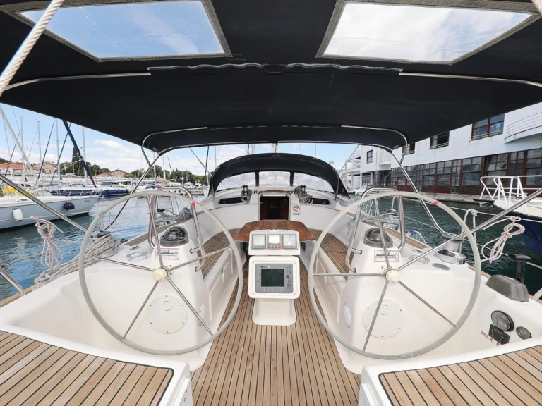 Barca a vela a noleggio a Zara al miglior prezzo