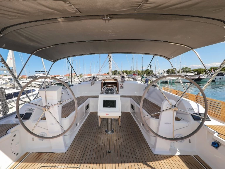 Noleggio Barca a vela con o senza skipper Bavaria a Zara