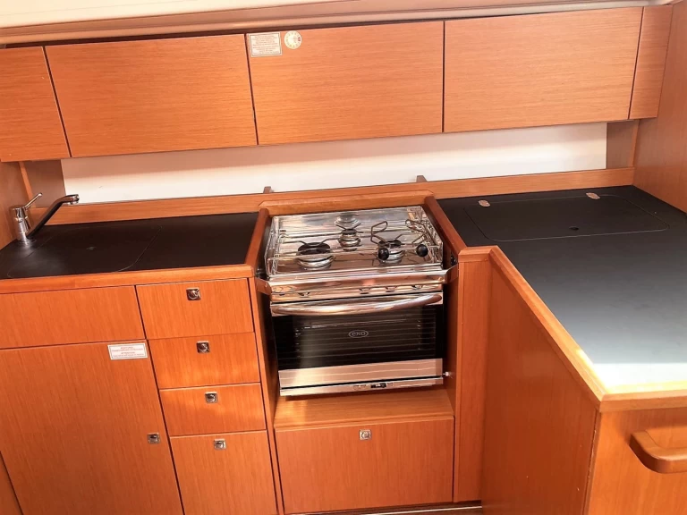 Noleggio Barca a vela con o senza skipper Bavaria a Álimos