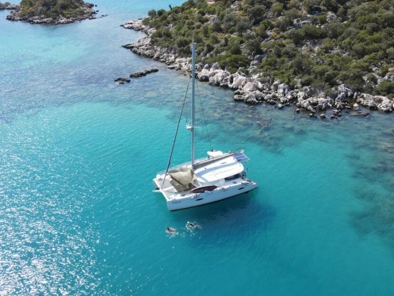 Noleggio Catamarano con o senza skipper Fountaine Pajot a Kaş
