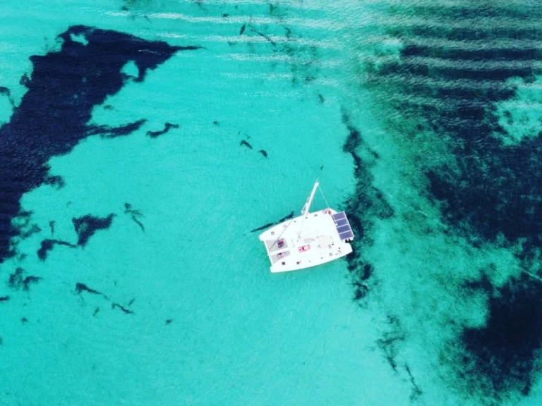 Catamarano a noleggio a Marigot al miglior prezzo