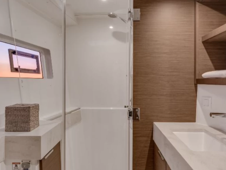 Noleggiare una Lagoon Lagoon 40 a Raiatea