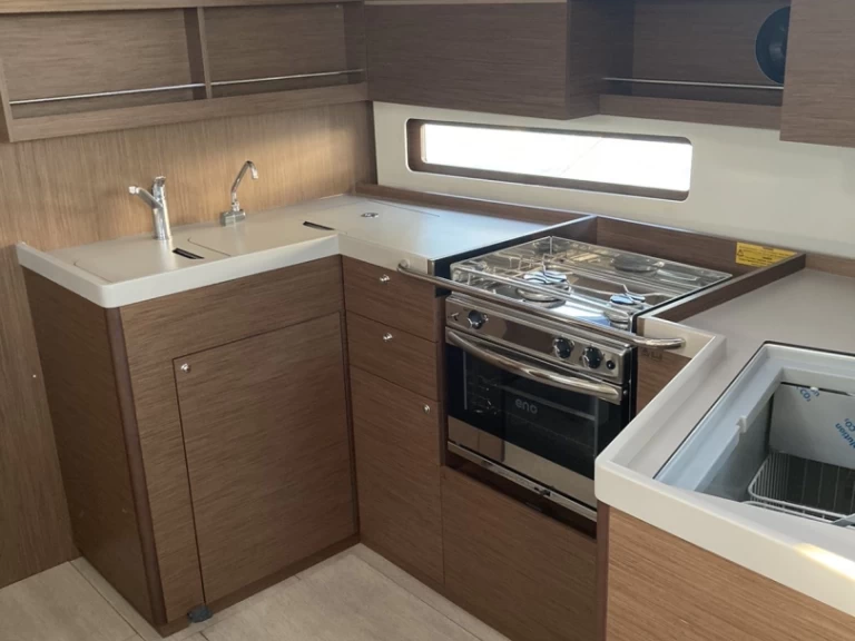 Bénéteau Oceanis 40.1 da affittare a  Álimos