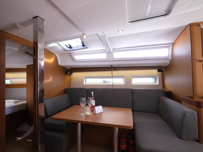 Noleggio barche Jeanneau Sun Odyssey 440 a Göcek su Samboat