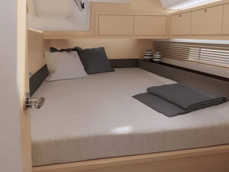 Dufour Dufour 470 da affittare a  Lávrio