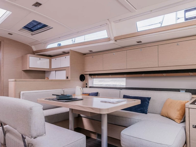 Noleggiare una Dufour Dufour 470 a Göcek