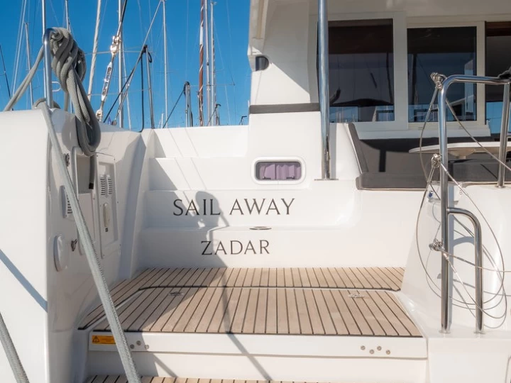 Noleggio barche Zaravecchia (Biograd) economico Lagoon 40