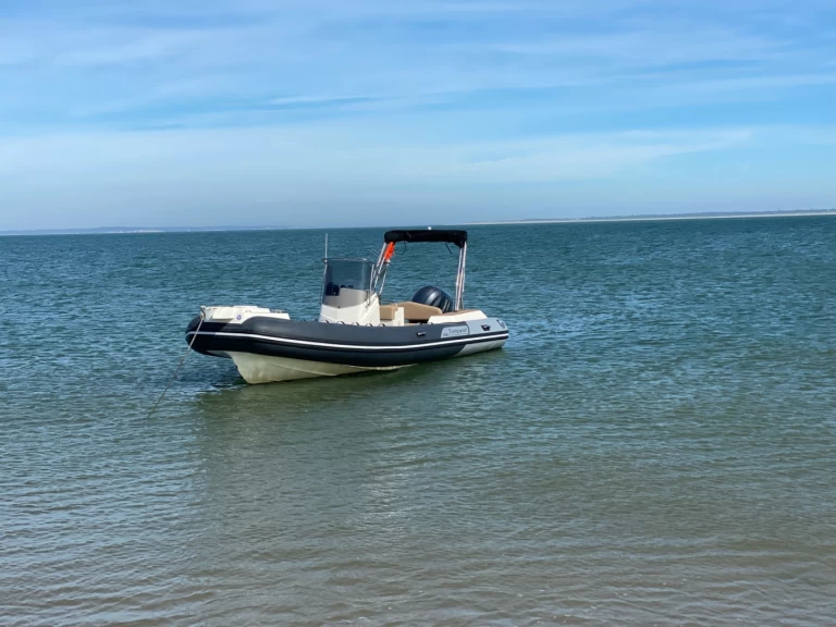 Noleggio a Royan – Capelli Capelli 700 Sun su SamBoat