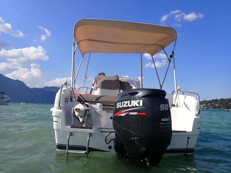 Noleggiare una B2 Marine Cap Ferret 552 Sun Deck a Aix-les-Bains