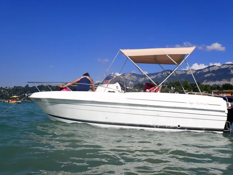 Noleggio barche Aix-les-Bains economico Cap Ferret 552 Sun Deck