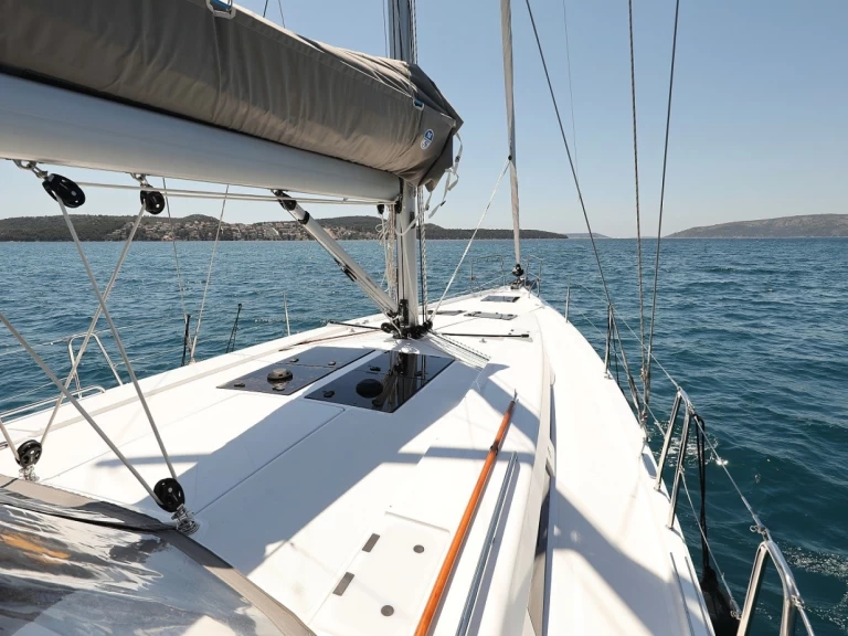 Noleggiare una Hanse Hanse 458 a Seget Donji