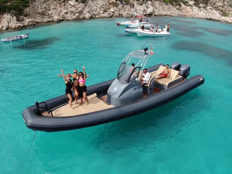 Noleggio Gommone con o senza skipper Sea Water a Cannigione